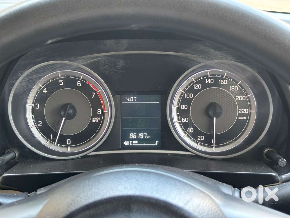 Maruti Suzuki Swift Dzire Vxi Optional, 2022, Petrol
