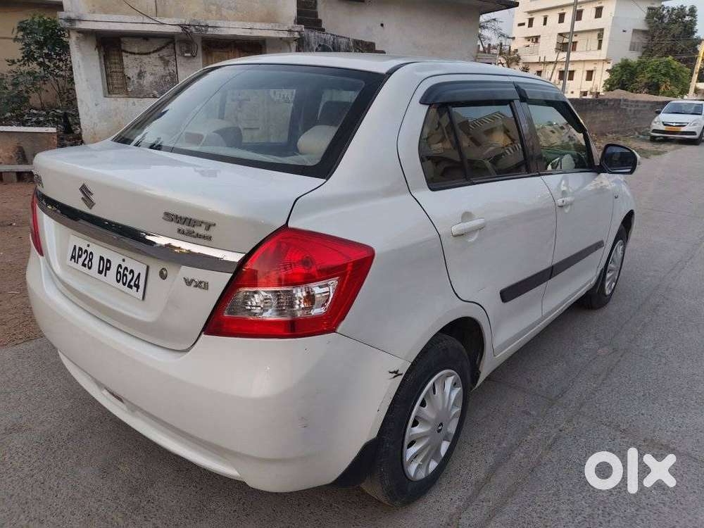 Maruti Suzuki Dzire 1.2 Vxi, 2012, Petrol