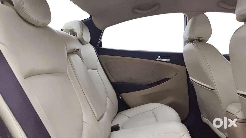 Hyundai Verna Fluidic 1.6 Vtvt Sx, 2014, Petrol