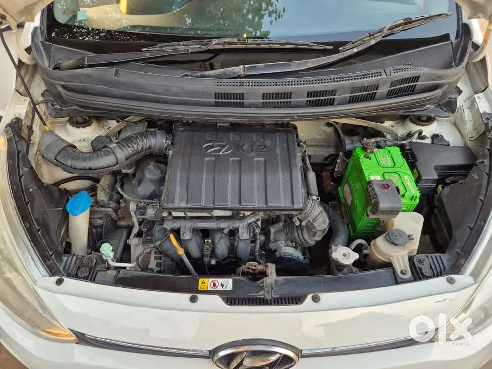 Hyundai Grand I10 Crdi Sportz Petrol 2015