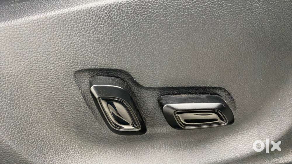 Mg Astor 1.5 Savvy Cvt S Red, 2021, Petrol