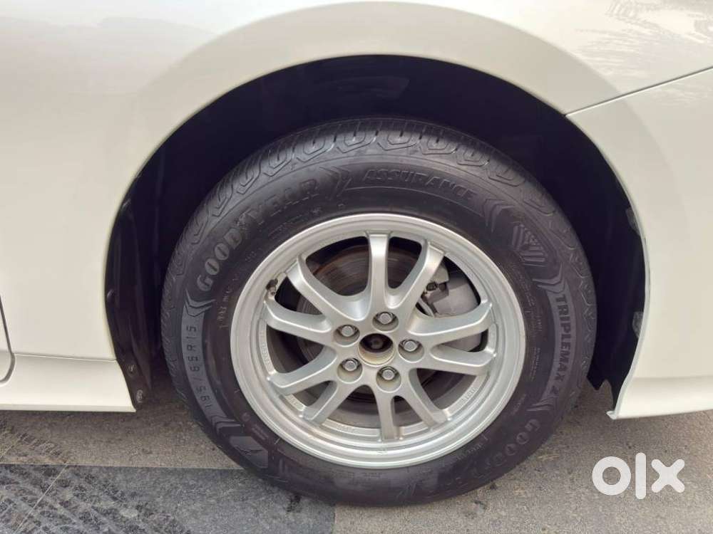 Toyota Prius Z8, 2017, Petrol