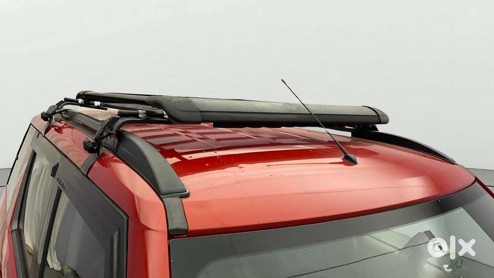 Mahindra Tuv 300 T8 Amt, 2016, Diesel