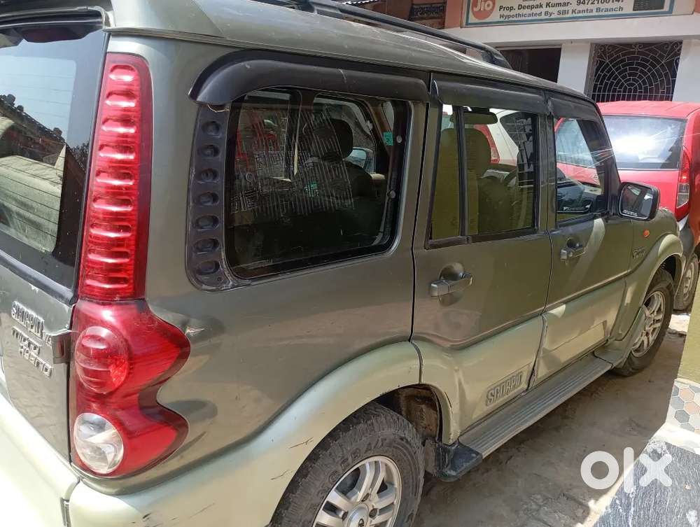 Mahindra Scorpio 2013
