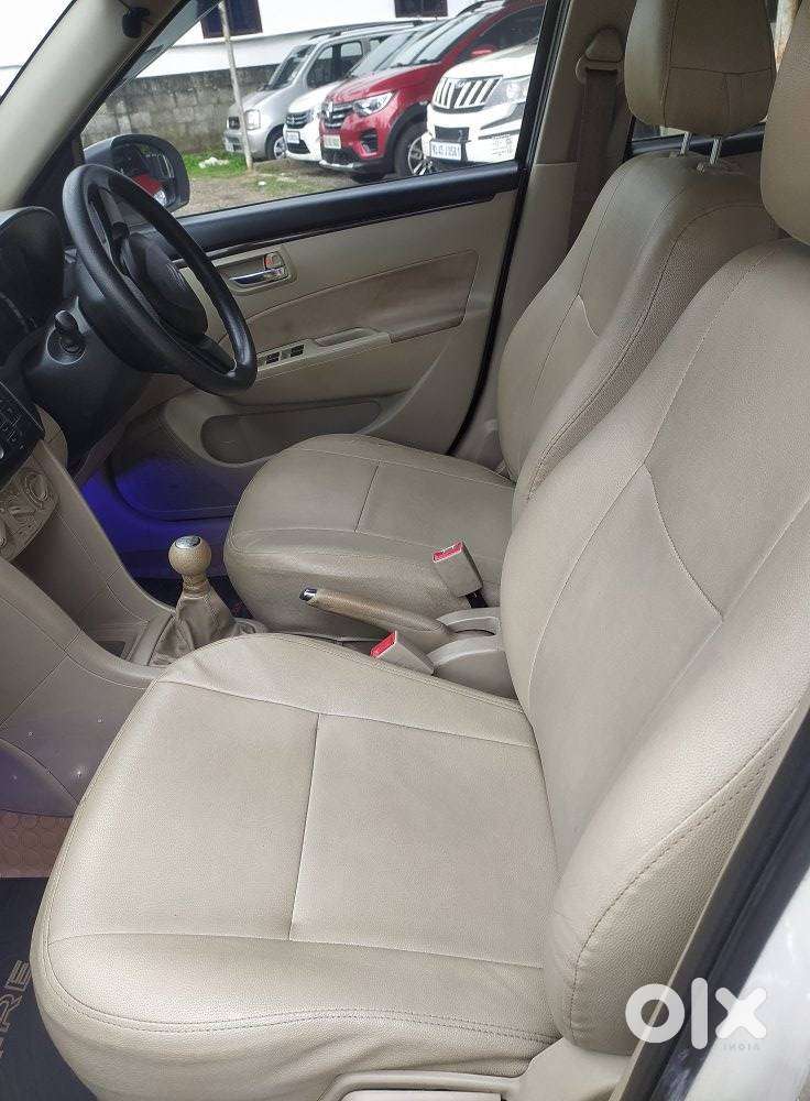 Maruti Suzuki Dzire 1.2 Vxi, 2015, Petrol