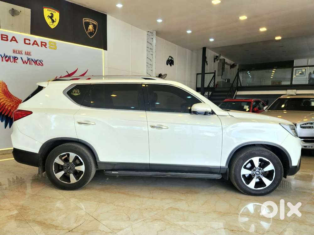 Mahindra Alturas G4 4x4 At, 2021, Diesel