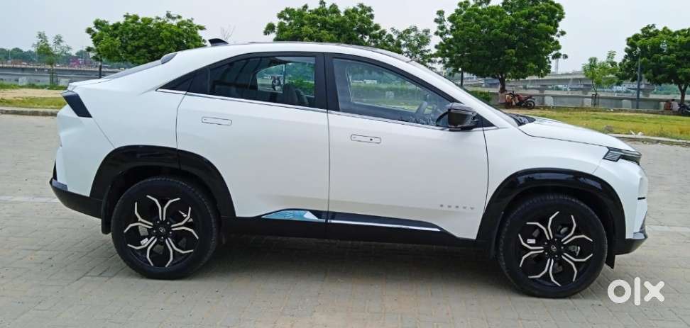 Tata Curvv Accomplished S 1.2 Revotron Petrol 7dca, 2025, Petrol