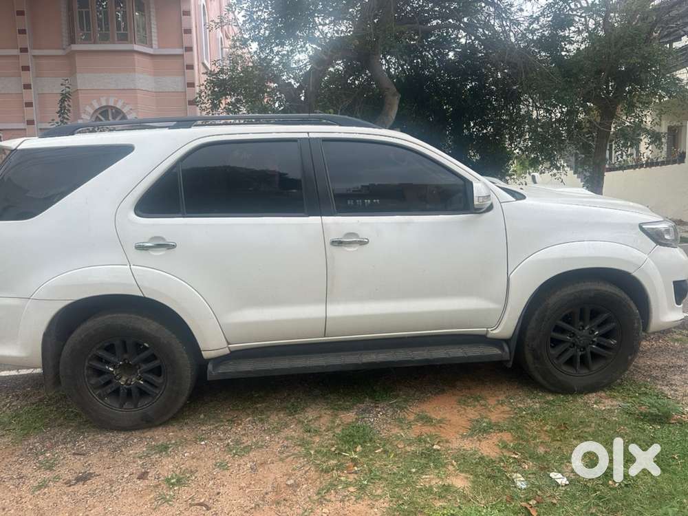 2013 Toyota Fortuner Diesel 4x4 Mt Year