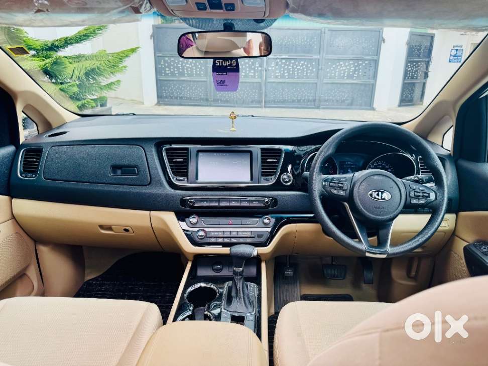 Kia Carnival Prestige, 2021, Diesel