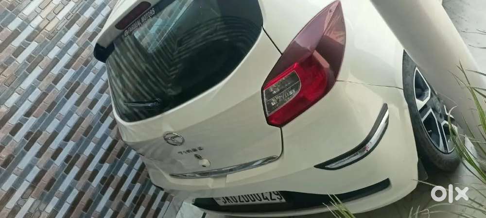 Tata Tiago 1.2 Revotron 2023  Top Model Z+  In Exilent  Condition