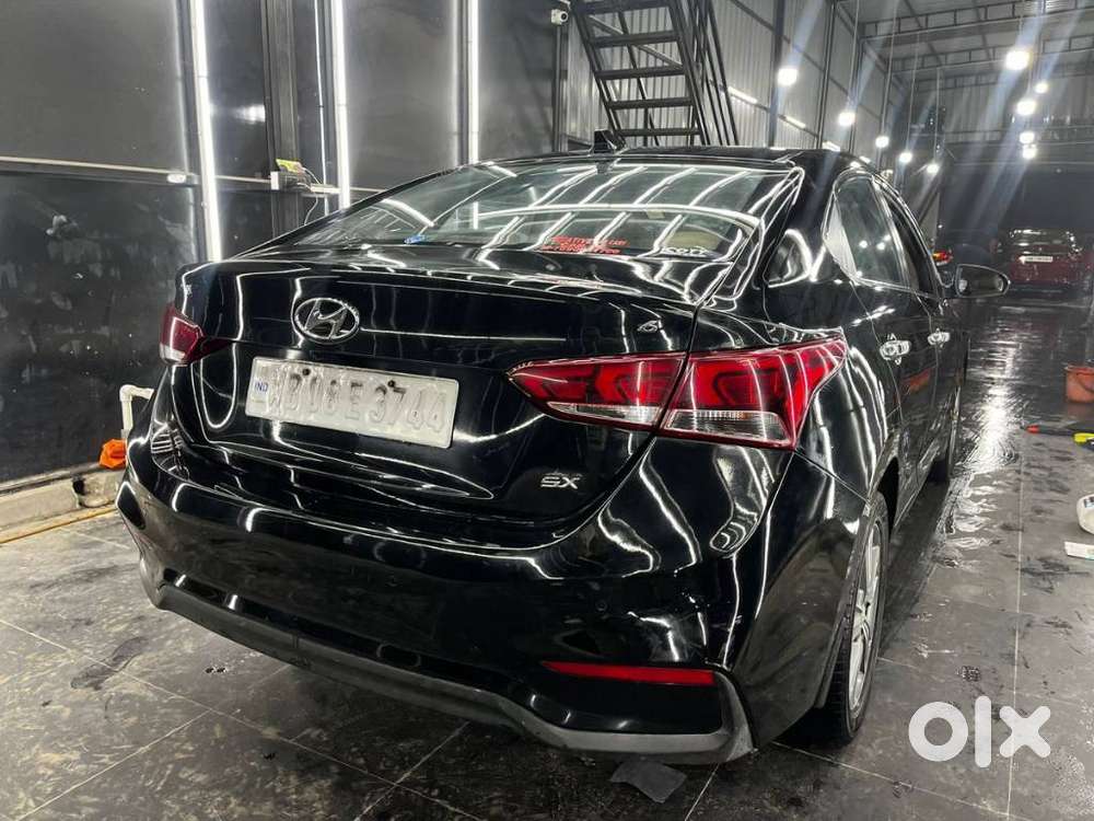Hyundai Verna 1.6 Vtvt Sx, 2018, Petrol
