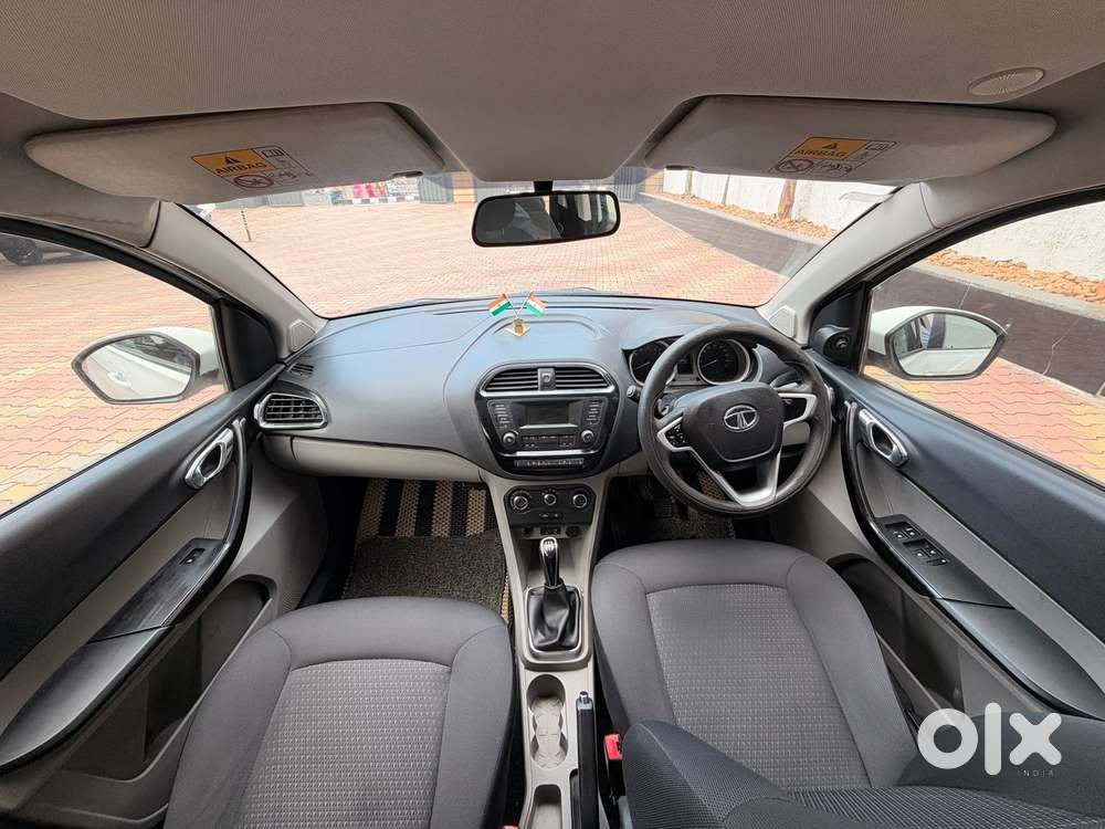 Tata Tiago 1.2 Revotron Xz (o), 2017, Petrol