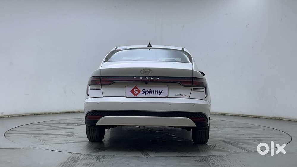 Hyundai Verna 1.5 Sx (o) Turbo Petrol Dct, 2025, Petrol