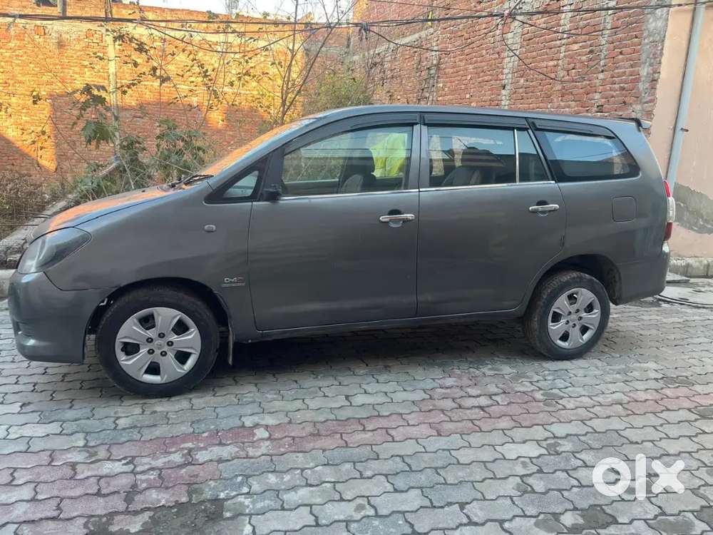Toyota Innova