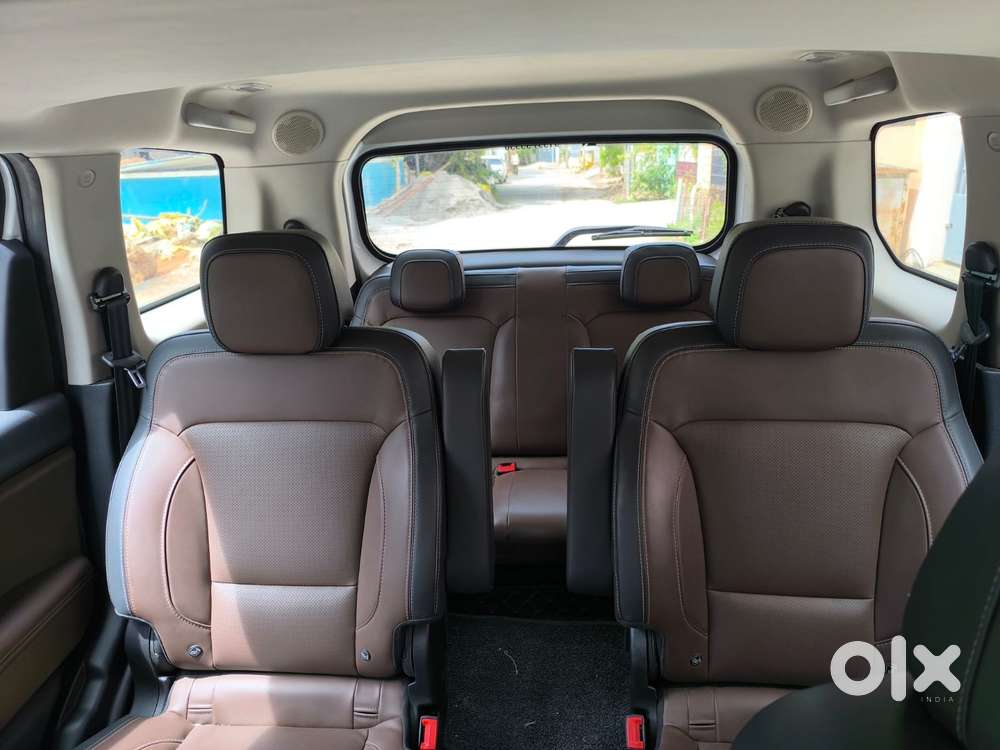 Mahindra Scorpio N Z8 Petrol At 7 Str, 2023, Petrol