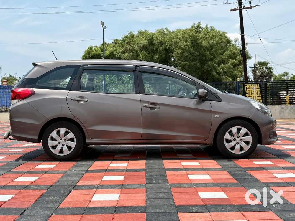 Honda Mobilio 2015 7 Seater Car Petrol
