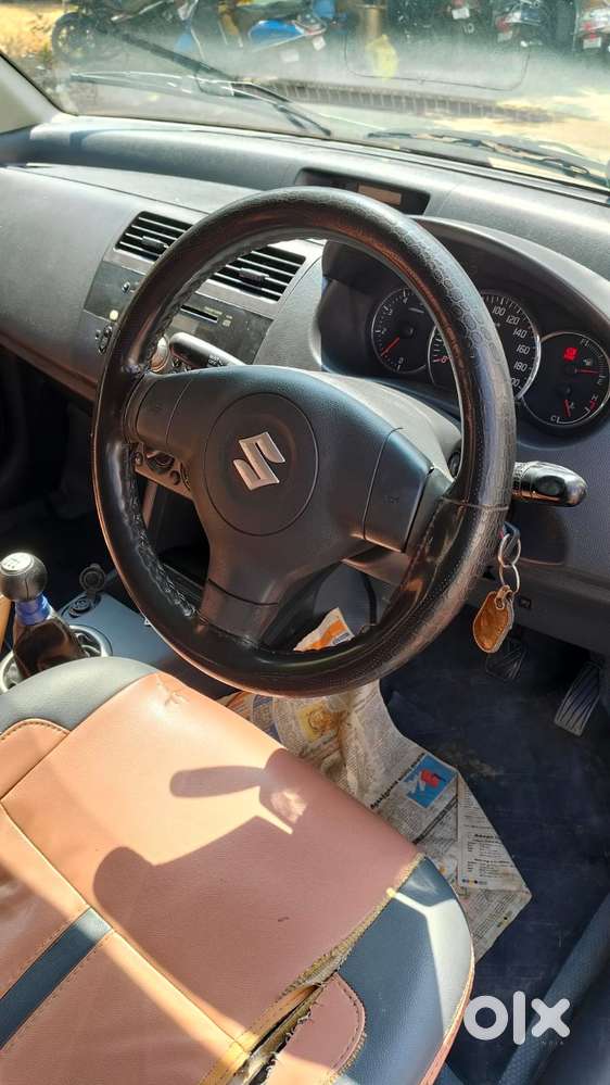 Maruti Suzuki Swift Dzire Vdi Optional, 2011, Diesel