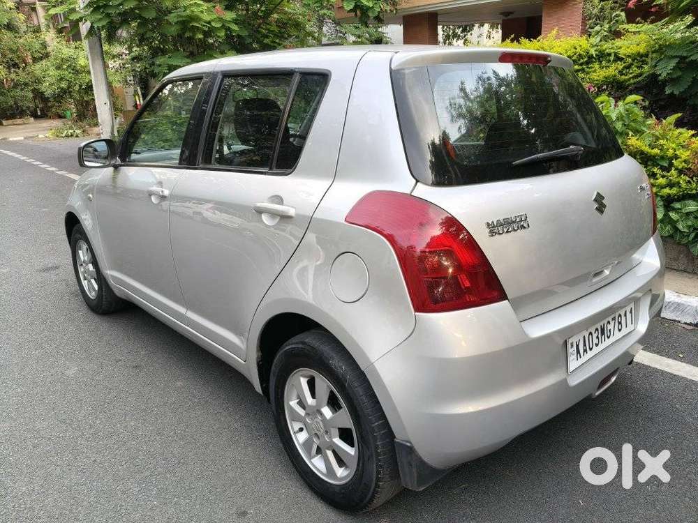 Maruti Suzuki Swift 1.3 ZXI, 2007, Petrol