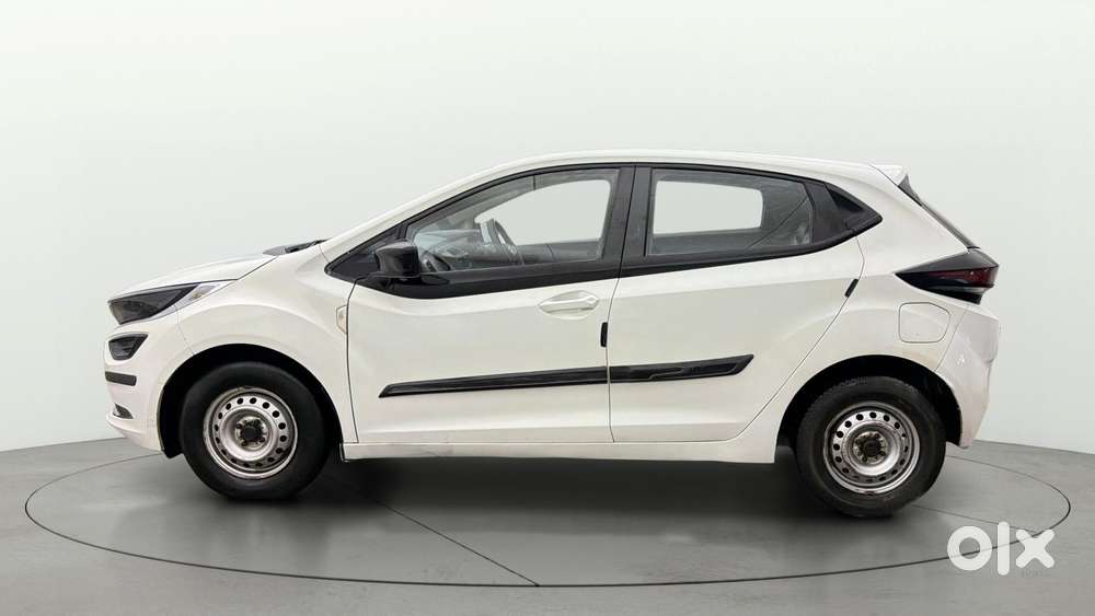 Tata Altroz 1.2 Xe, 2021, Cng & Hybrids