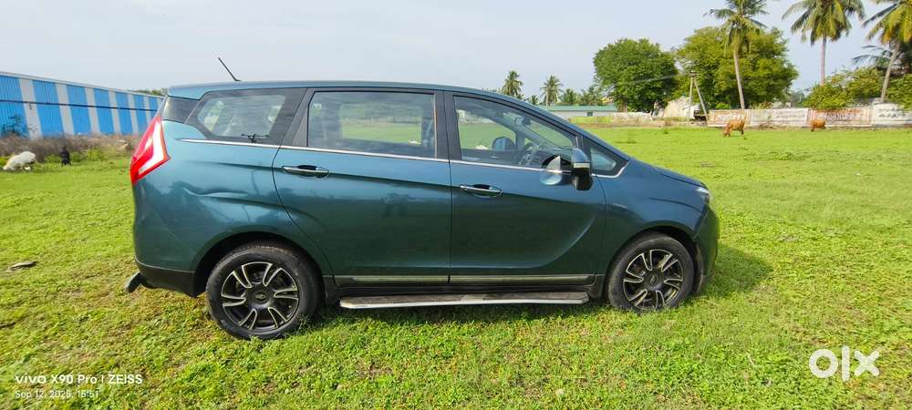 Mahindra Marazzo, 2020, Diesel