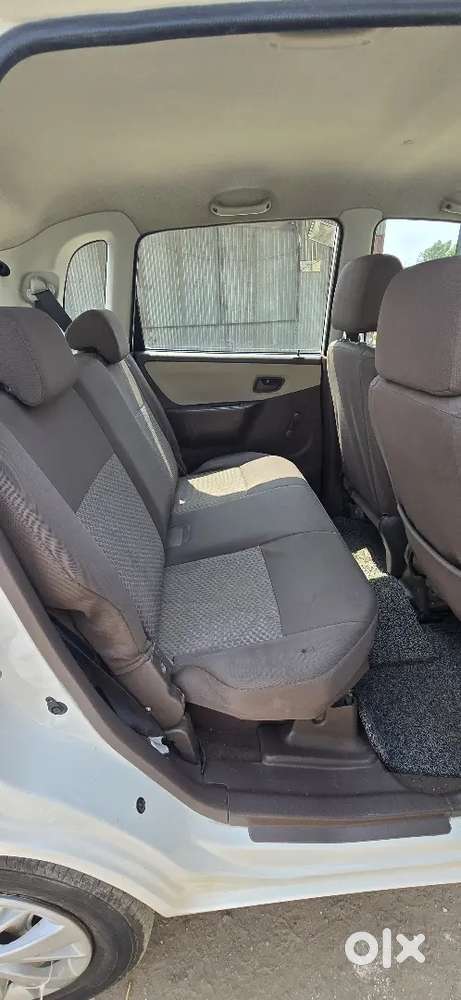 Maruti Suzuki Zen Estilo 2011