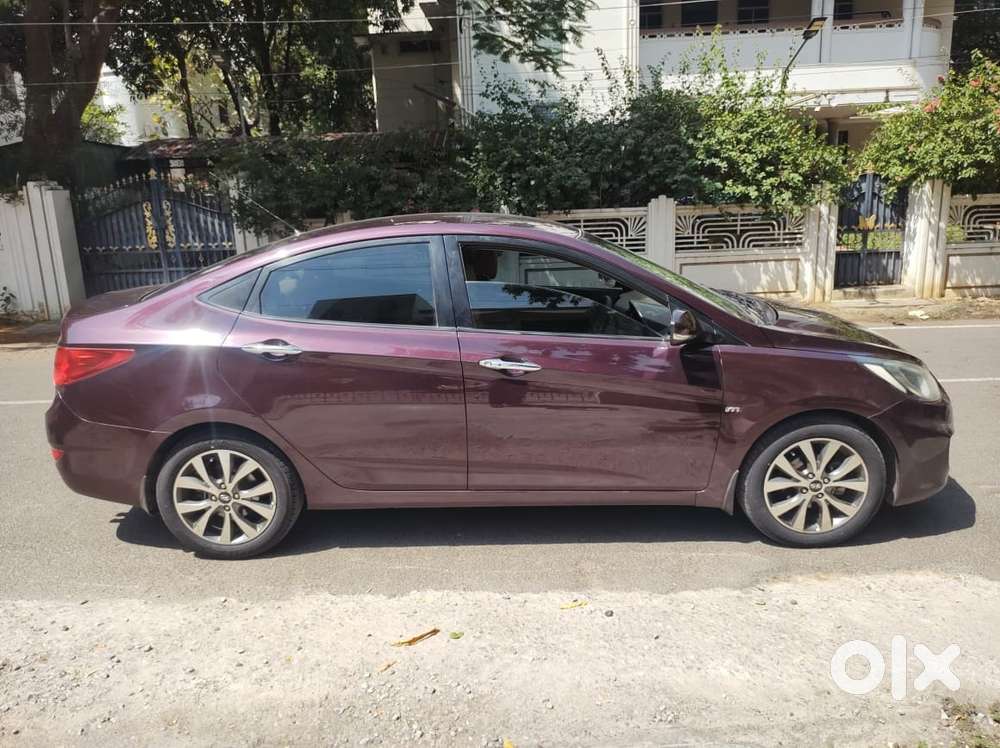 Hyundai Verna Fluidic 1.6 Vtvt Sx, 2013, Petrol