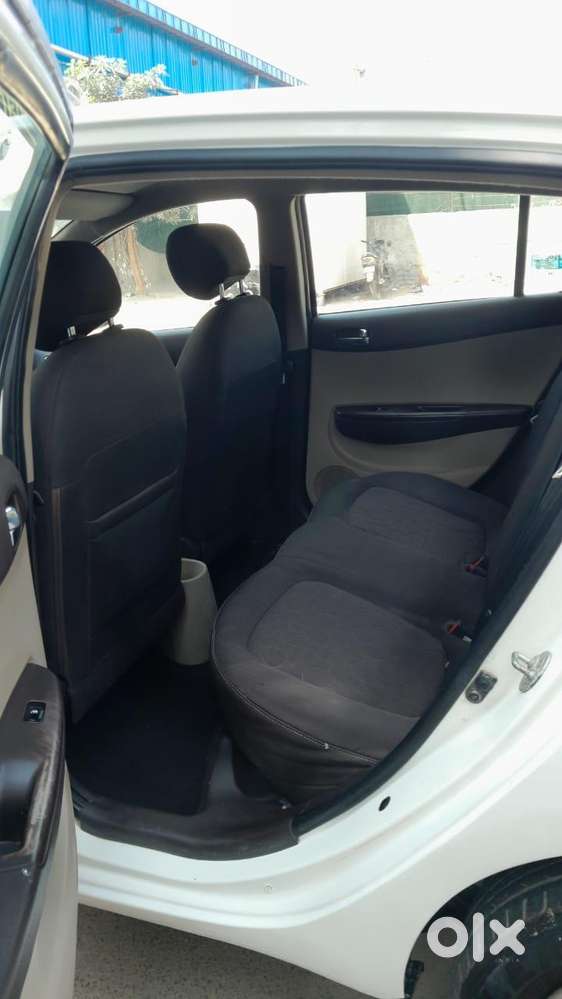 Hyundai I20 Sportz 1.2 Bs-iv, 2012, Petrol