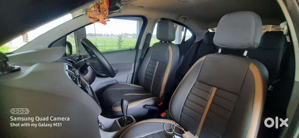 Tata Tigor Petrol 2021