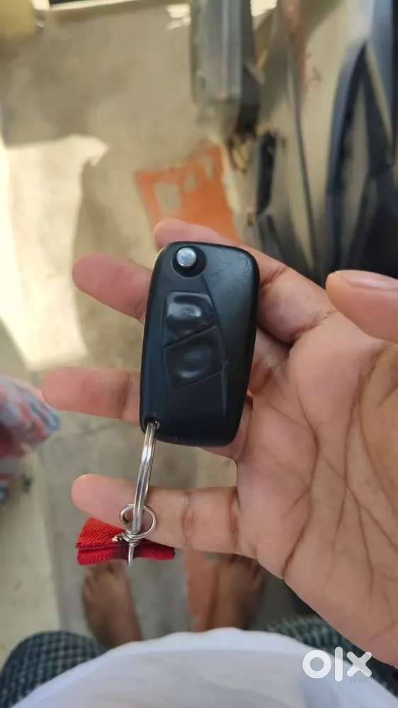 Fiat Grand Punto 2010 Petrol 98000 Km Driven