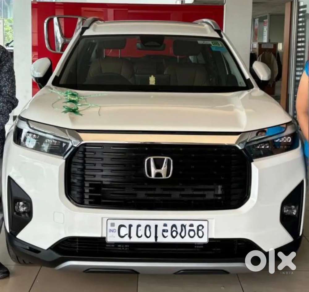 Honda Elevate 2024 Petrol Well Maintained