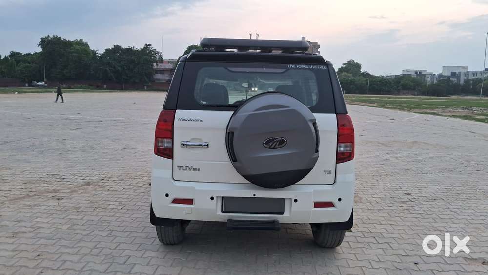 Mahindra Tuv 300 T10, 2018, Diesel