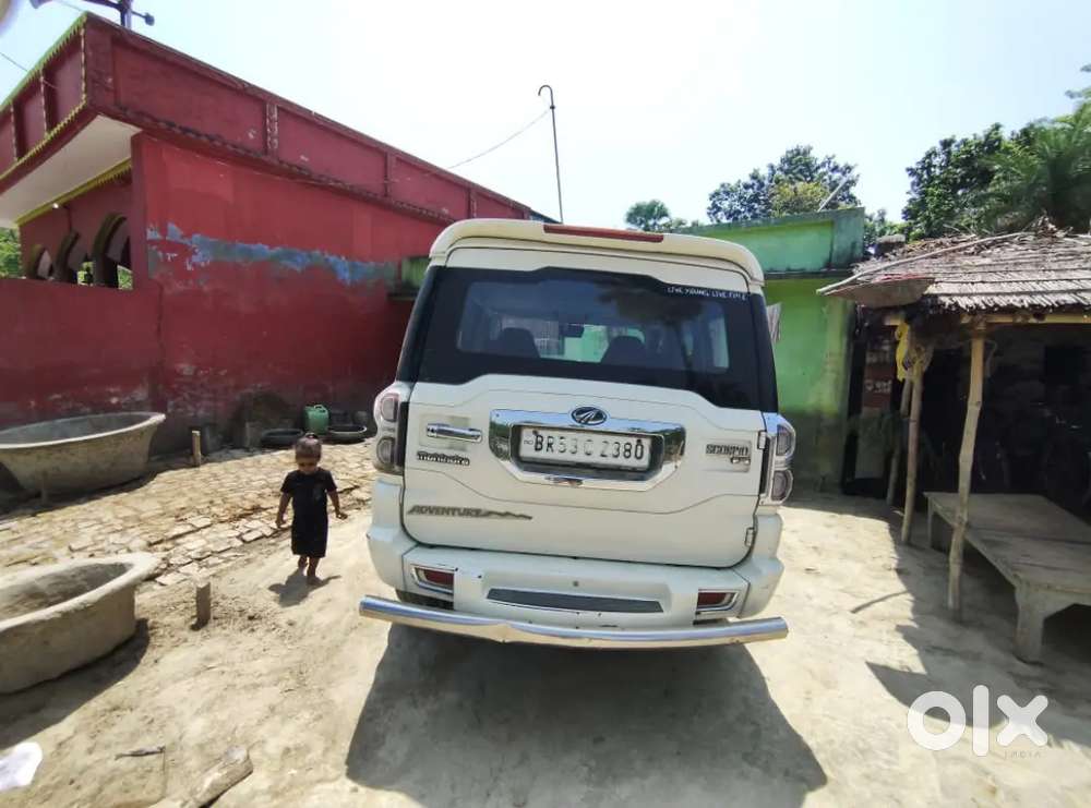 Mahindra Scorpio S4