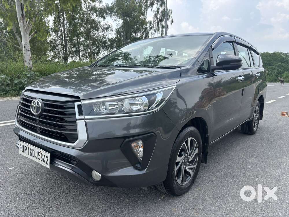 Toyota Innova Crysta 2.4 Gx Limited Edition At 7 Str, 2022, Diesel