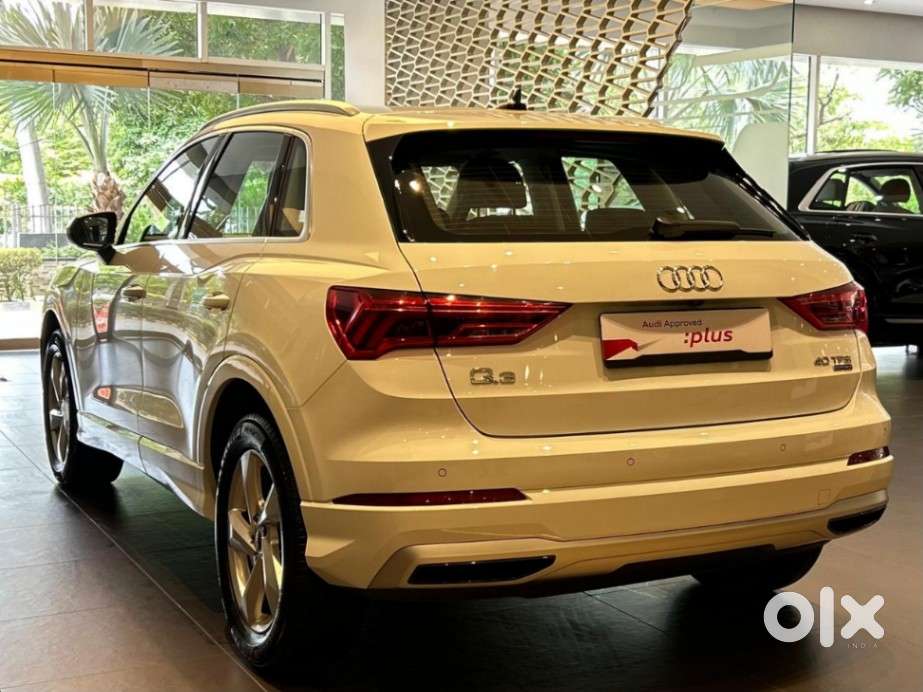 Audi Q3 40 Tfsi Premium Plus, 2022, Petrol