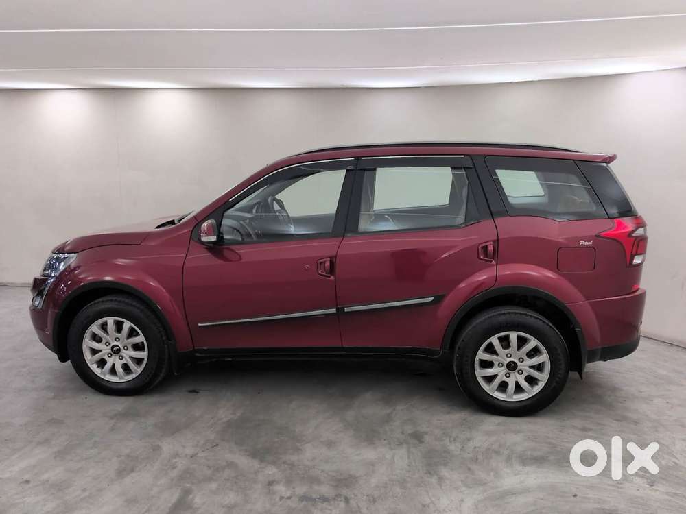 Mahindra Xuv500 At G 2.2 Mhwak, 2019, Petrol