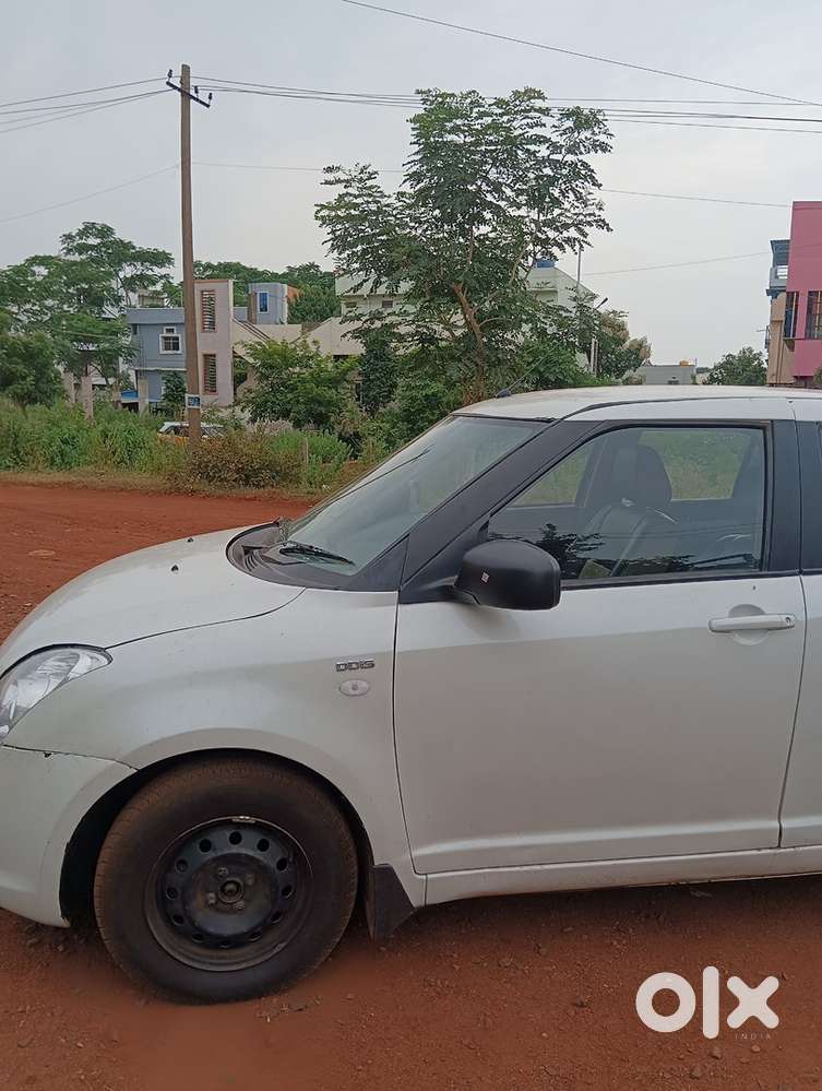 Maruti Suzuki Swift 2011
