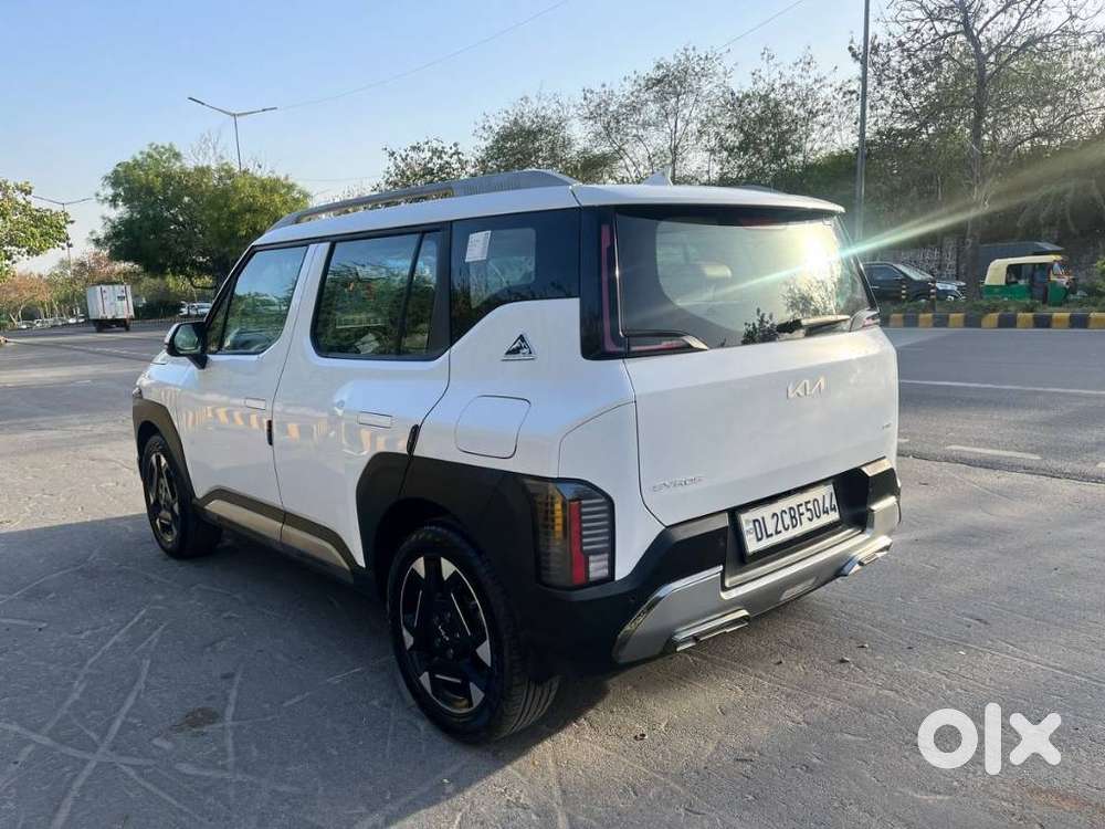 Kia Syros Htx Plus Turbo Dct, 2025, Petrol