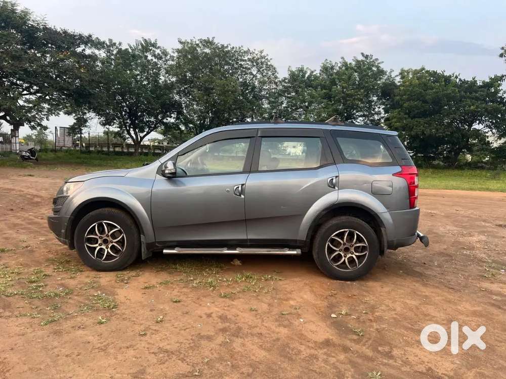 Mahindra Xuv500 W6