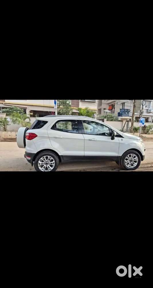 Ford Ecosport Titanium Topend Model