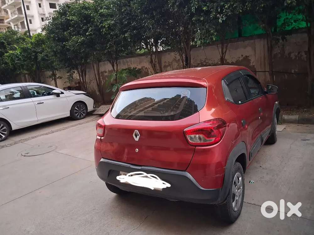 Renault Kwid Automatic 1.0 Rxt 2018 (leather Seat?
