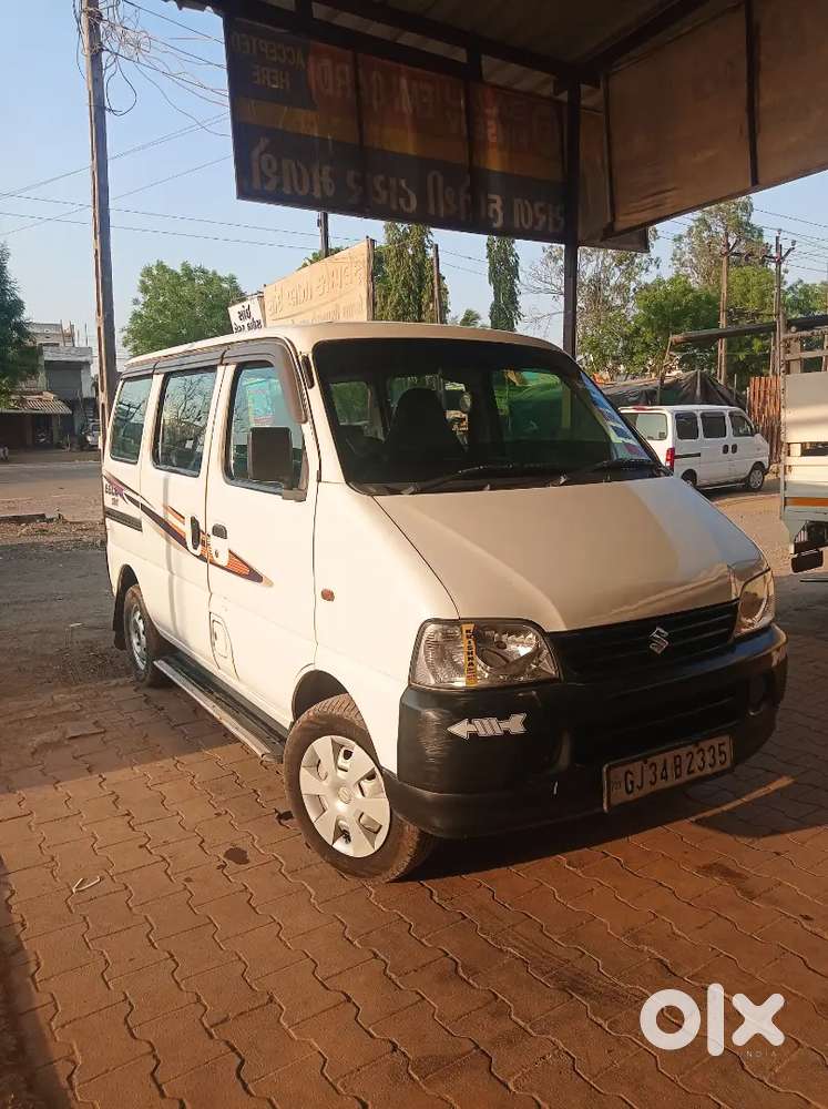 Maruti Suzuki Eeco 2017