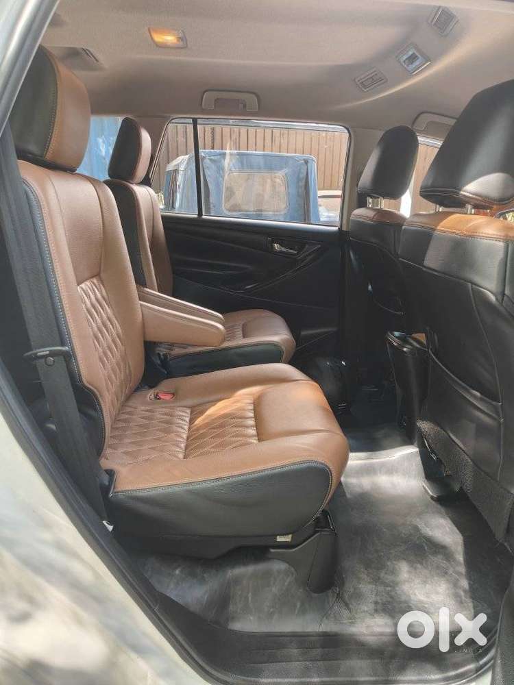 Toyota Innova Crysta 2.4 G Mt, 2022, Diesel