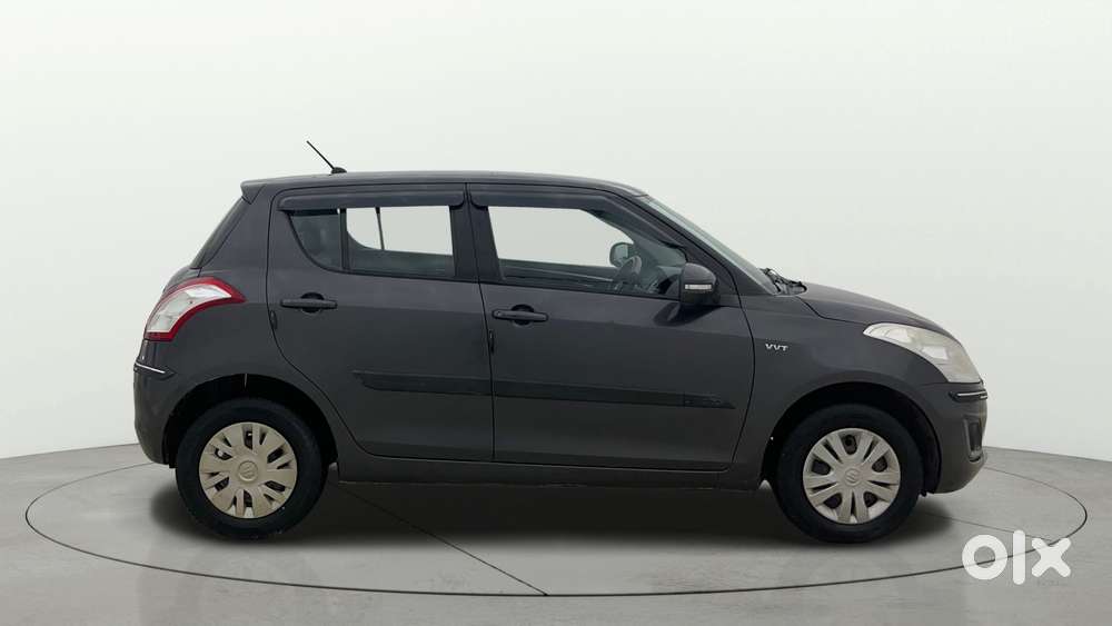 Maruti Suzuki Swift Vxi, 2015, Petrol