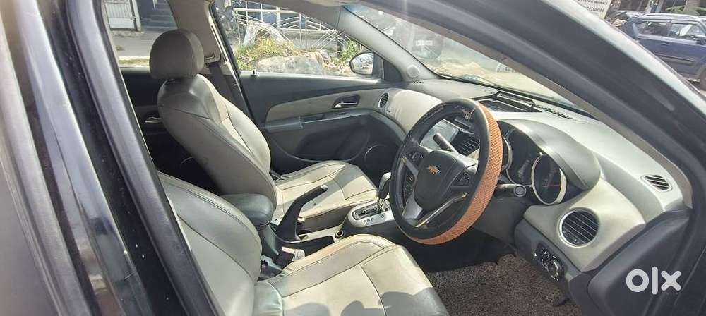 Chevrolet Cruze Lt, 2010, Petrol