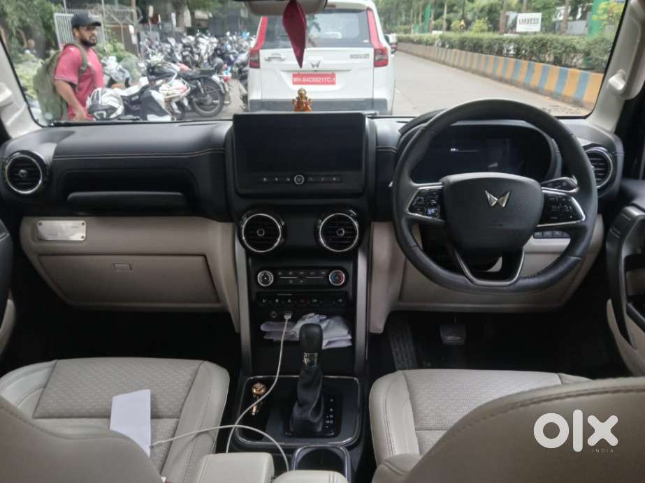 Mahindra Thar Roxx Ax7 L Petrol At 2wd, 2026, Diesel