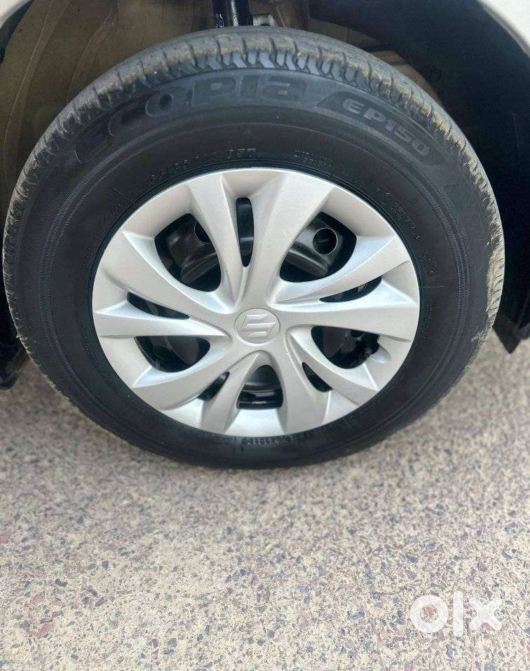 Maruti Suzuki Swift Vxi + Manual, 2018, Petrol