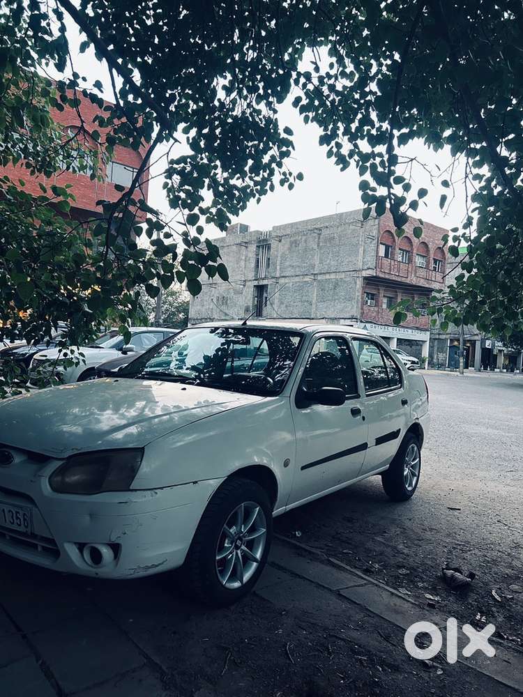 Ford Ikon 1.6 Exi 2009