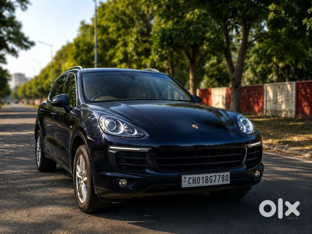 Porsche Cayenne 2016 Diesel 52000 Km Driven