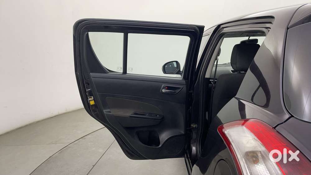 Maruti Suzuki Swift 1.3 Zxi, 2015, Petrol