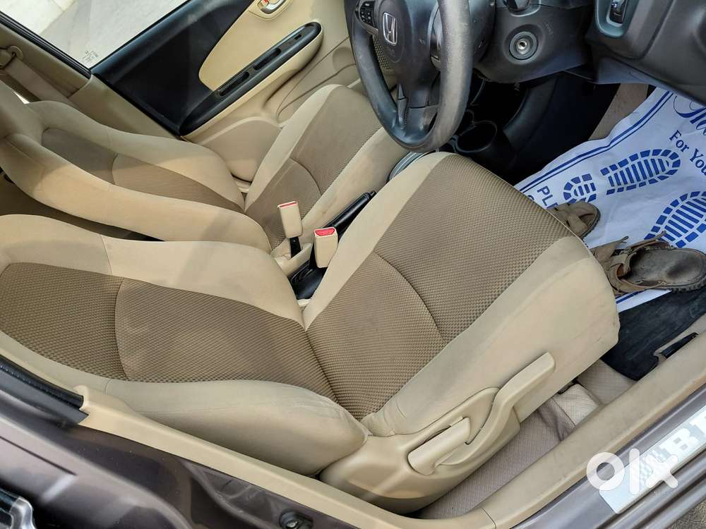 Honda Brio 2013-2016 Vx At, 2015, Petrol